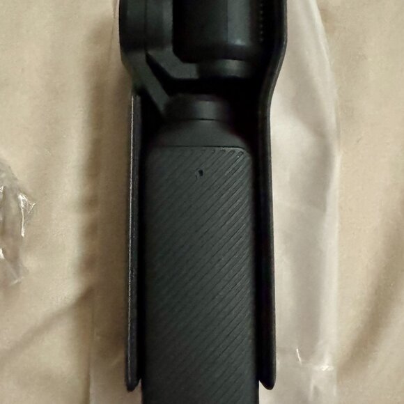 *NEW* DJI Osmo Pocket 3 - Picture 2 of 3